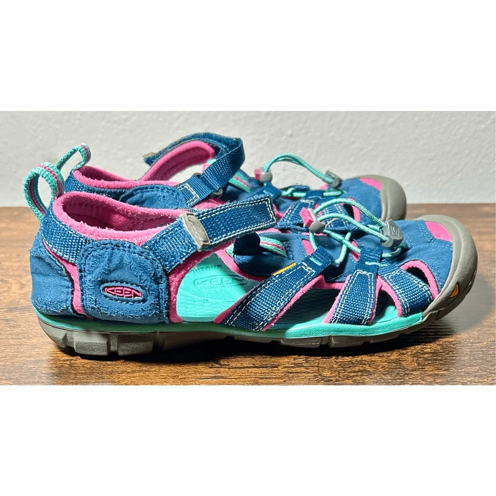 Keen Newport H2 Girls Youth Sandals Blue & Pink Sz 5